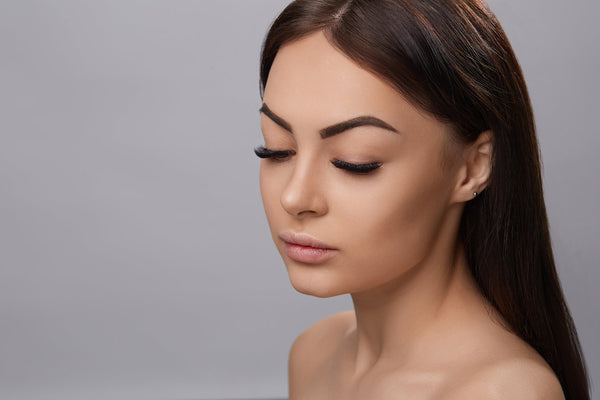 Eye Lash Strip Application